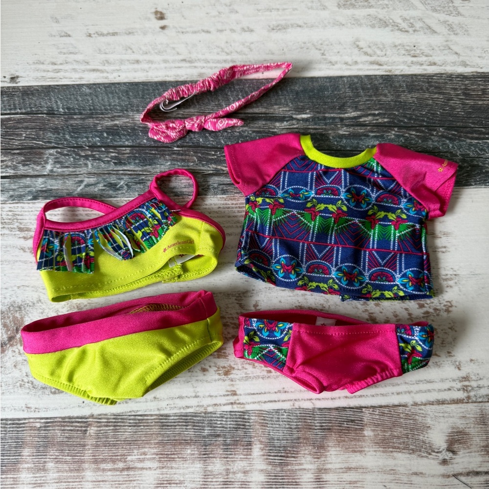 American Girl of the Year Doll LEA Clark Mix & Match Swim Set Complete Headband